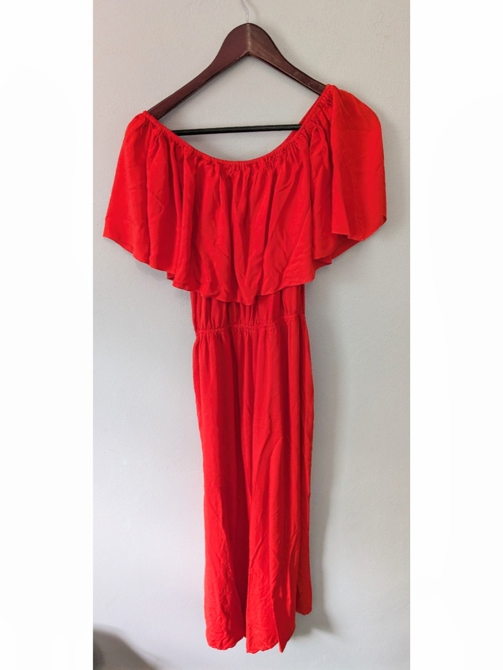 Elan Beach Coral Off Shoulder Ruffle Capri Length Wide Leg Jumpsuit Size Medium